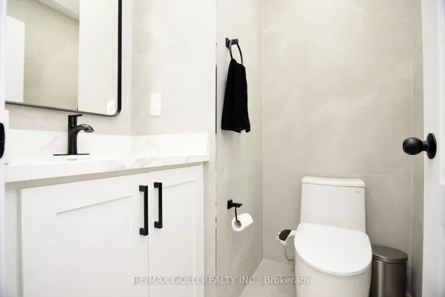 Additional image 23 of 1 Blaketon Crt