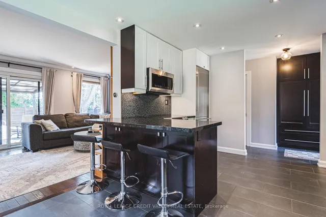 Additional image 6 of 618 Santee Gate