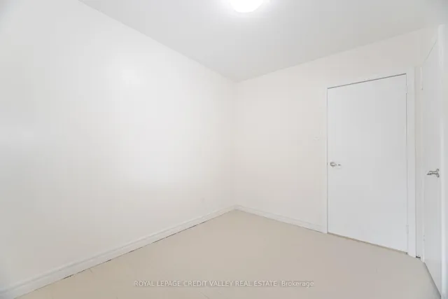 Additional image 25 of 36 Autumn Blvd