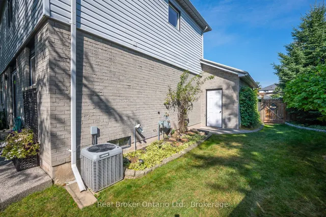 Additional image 32 of 163 Ross Lane