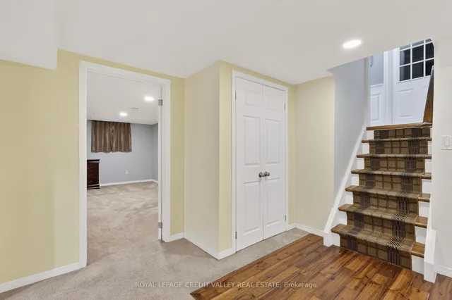 Additional image 27 of 23 Caldwell Cres