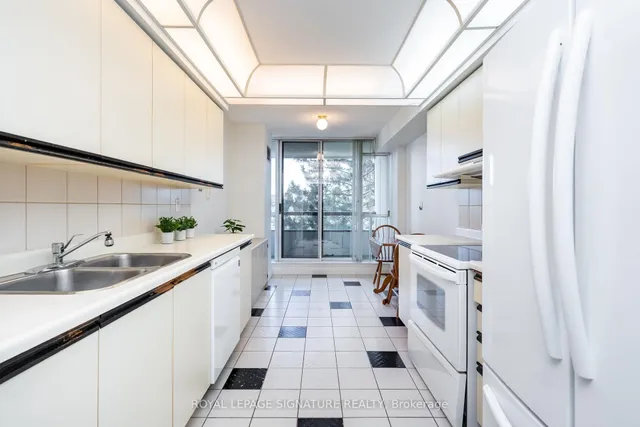 Additional image 16 of 22 Hanover Rd Unit 407