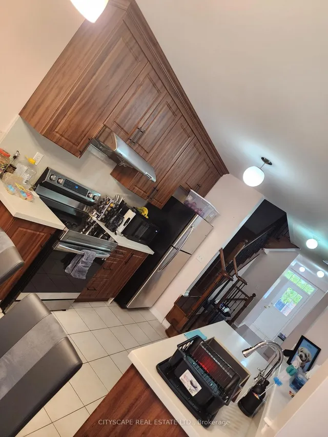 Additional image 7 of 94 Unionville Cres