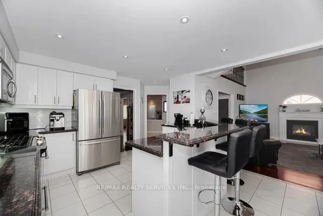 Additional image 11 of 8 Barnes Crt