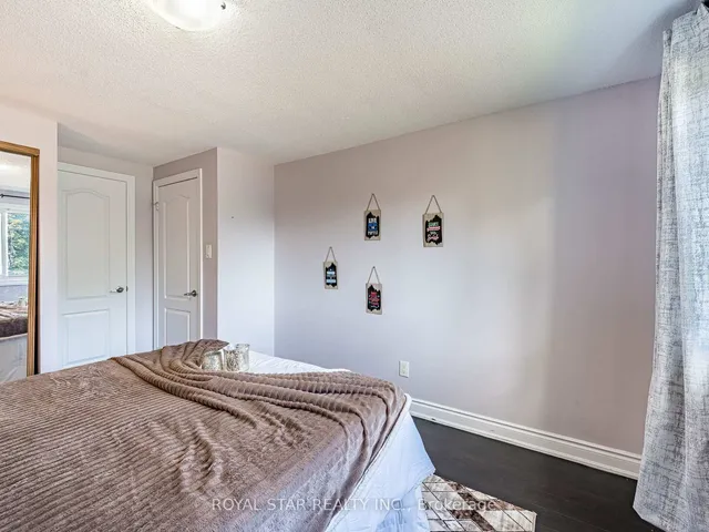 Additional image 23 of 1 Gold Finch Crt