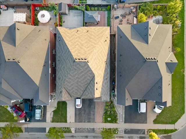 Additional image 50 of 56 Natronia Tr