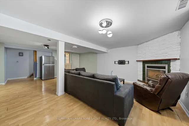 Additional image 33 of 27 Bromley Cres