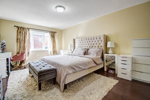 Additional image 36 of 25 Padbury Tr