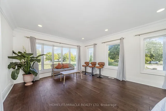 Additional image 21 of 21 Bowman Ave