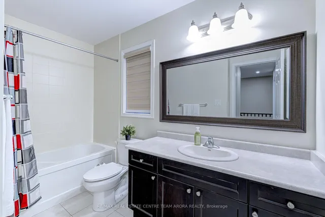 Additional image 32 of 14 Crossbill Rd