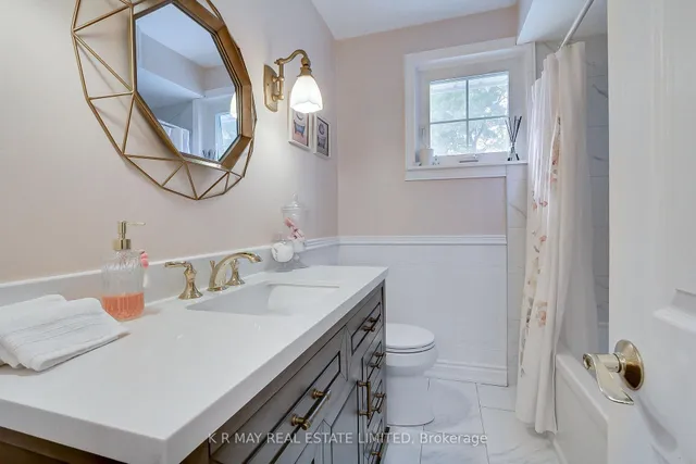 Additional image 32 of 4 Mayhill Cres