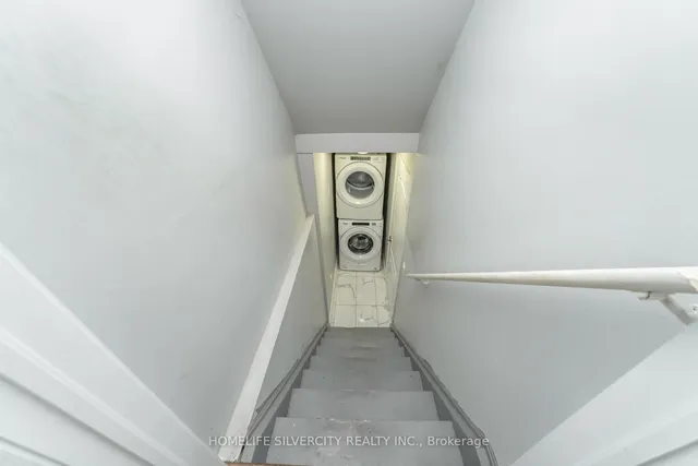 Additional image 34 of 44 Davenfield Circ