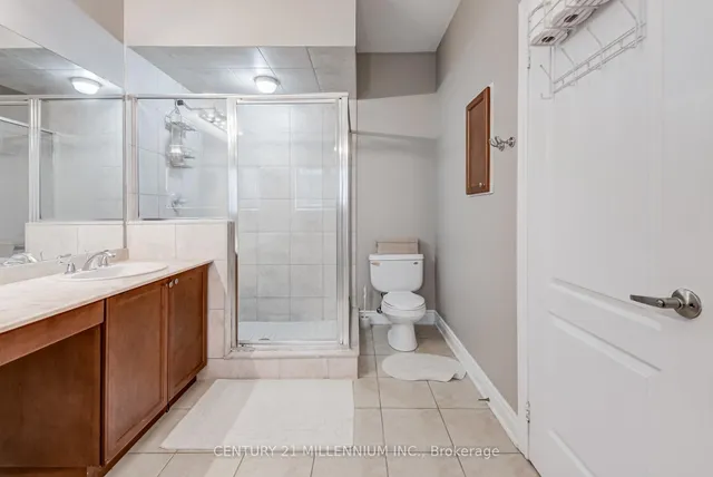 Additional image 34 of 29 EIffel Blvd
