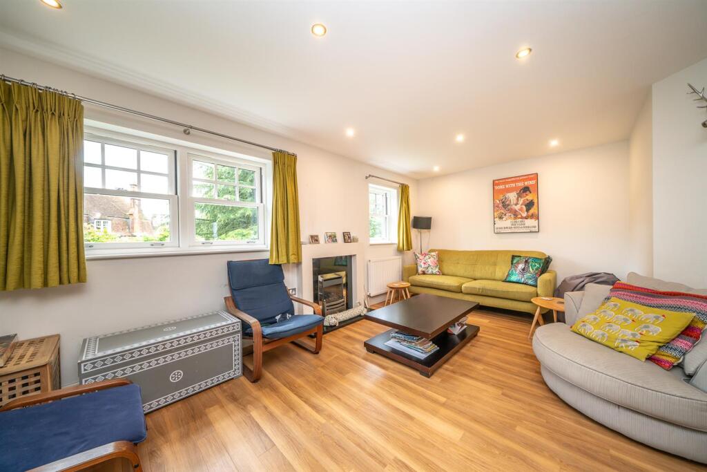 Additional image 4 of Warwick Road, St. Albans