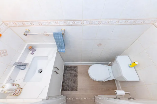 Additional image 10 of 365 Tailfeather Cres Unit 30