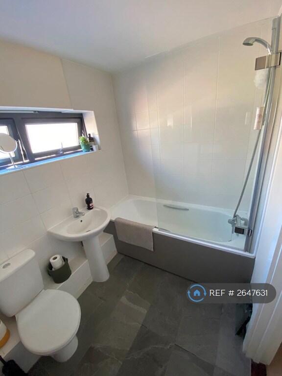 Additional image 11 of Whitley Court, St. Albans, AL1