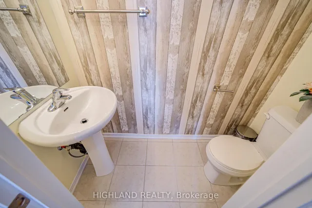 Additional image 18 of 2460 Post Rd Unit 7