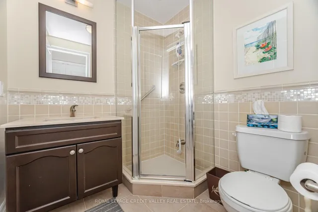 Additional image 28 of 100 John St Unit 2601