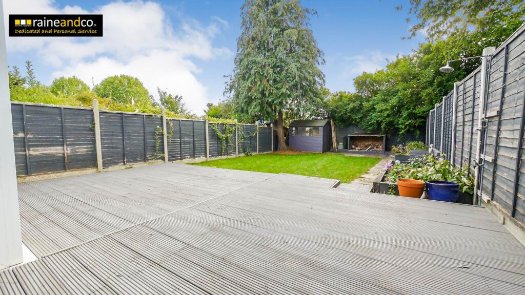 Additional image 17 of Robins Way, Hatfield