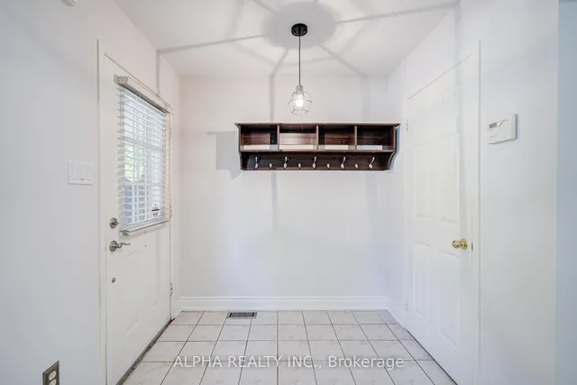 Additional image 2 of 102 Roxton Rd