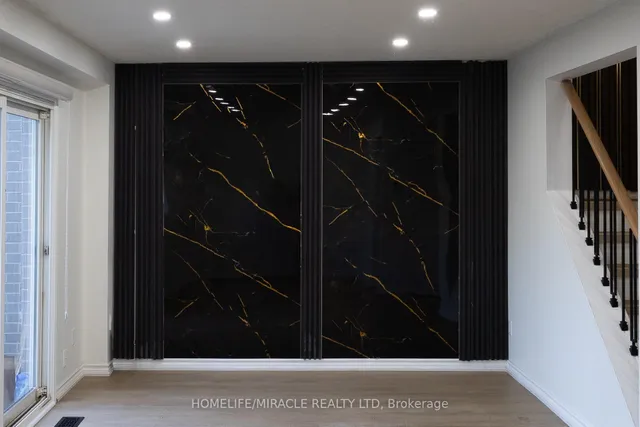 Additional image 8 of 8 Grand Valley Dr