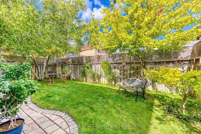 Additional image 50 of 66 Snow Leopard Crt