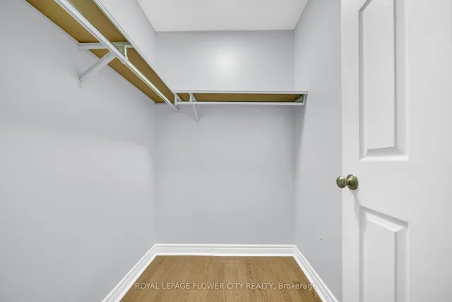 Additional image 40 of 44 YOUNG GARDEN Cres