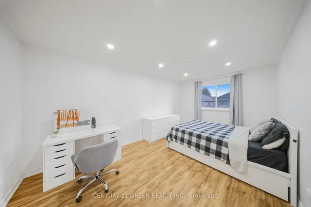 Additional image 22 of 486 Fernforest Dr