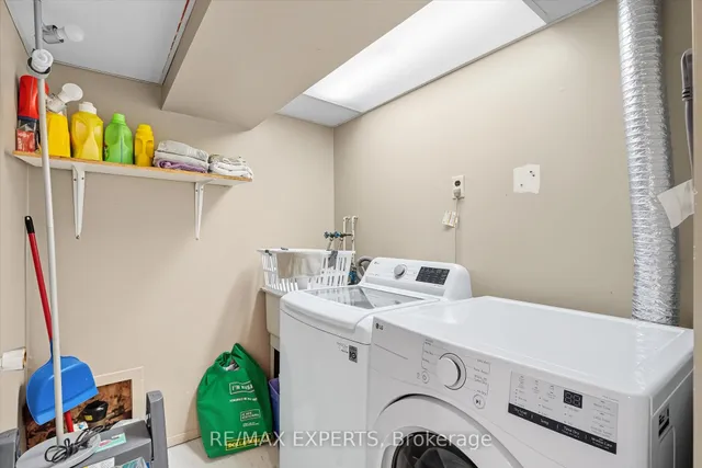 Additional image 23 of 36 Nancy Mccredie Dr