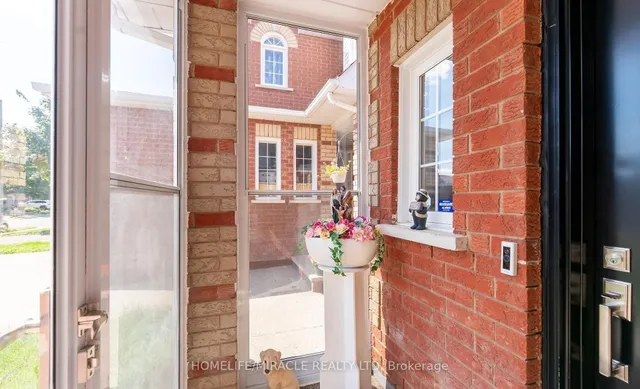 Additional image 4 of 23 Mosley Cres