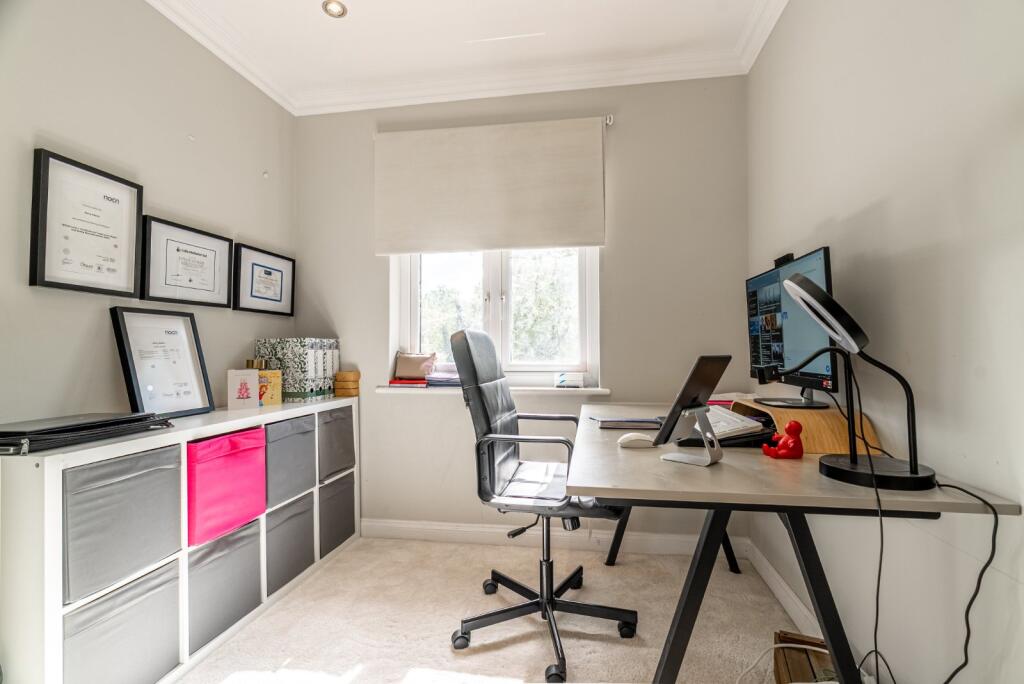 Additional image 21 of Napsbury Lane, St. Albans, Hertfordshire, AL1