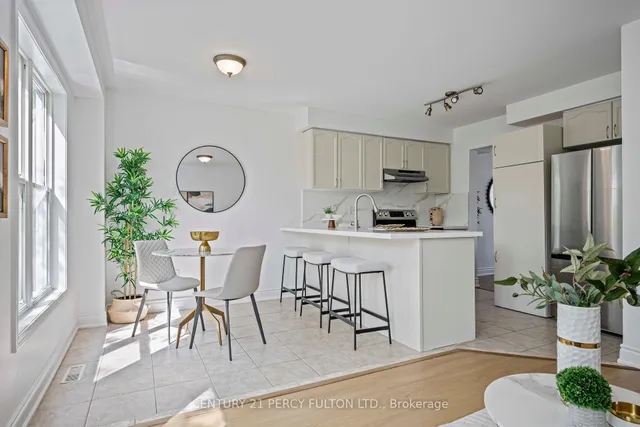 Additional image 22 of 5980 Whitehorn Ave Unit 90