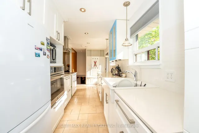 Additional image 18 of 93 Archdekin Dr