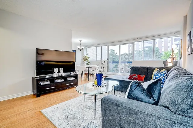 Additional image 7 of 1624 Bloor St Unit 65