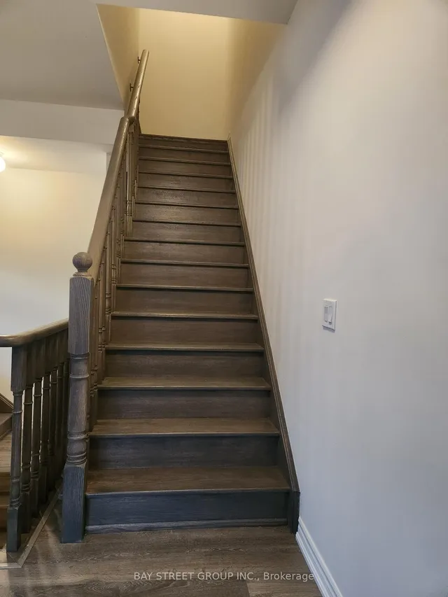 Additional image 2 of 10 Halliford Pl Unit 35