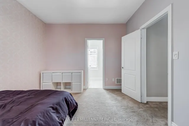 Additional image 36 of 29 EIffel Blvd