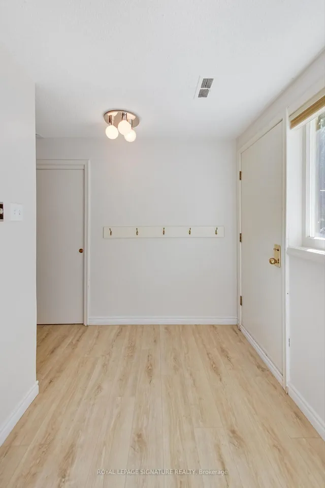 Additional image 37 of 284 Woodland Dr