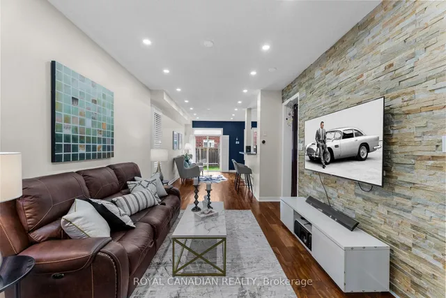 Additional image 8 of 4699 Centretown Way