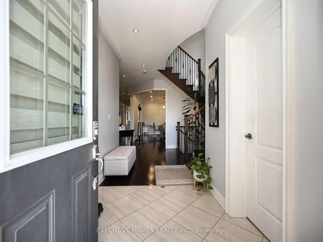 Additional image 4 of 55 Apple Valley Way