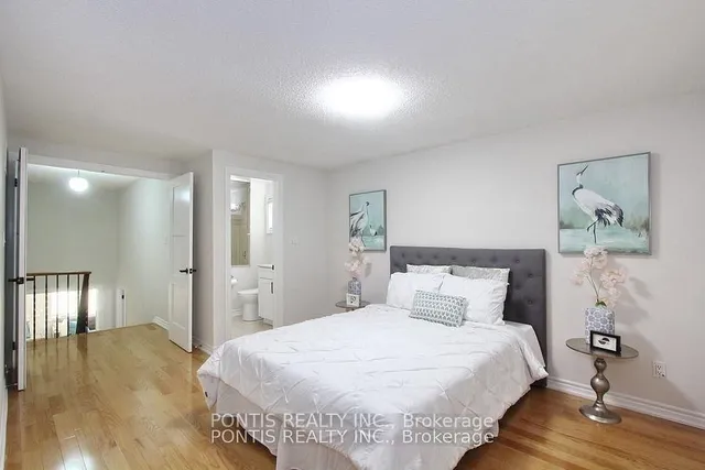 Additional image 21 of 72 SHELDRAKE Crt