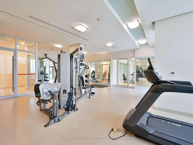 Additional image 6 of 100 John St Unit 2404