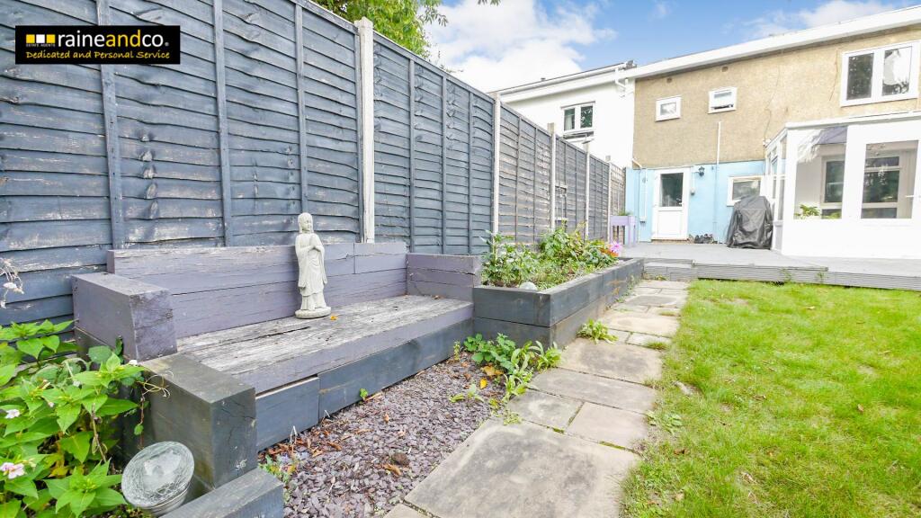 Additional image 18 of Robins Way, Hatfield