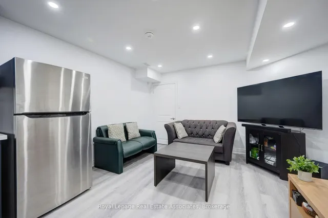 Additional image 44 of 13 Quinton Rdge