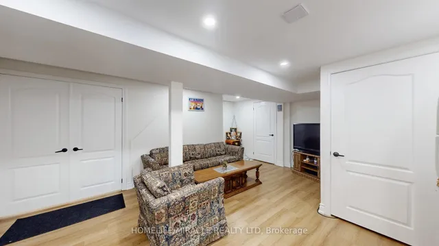 Additional image 33 of 64 Radford Dr