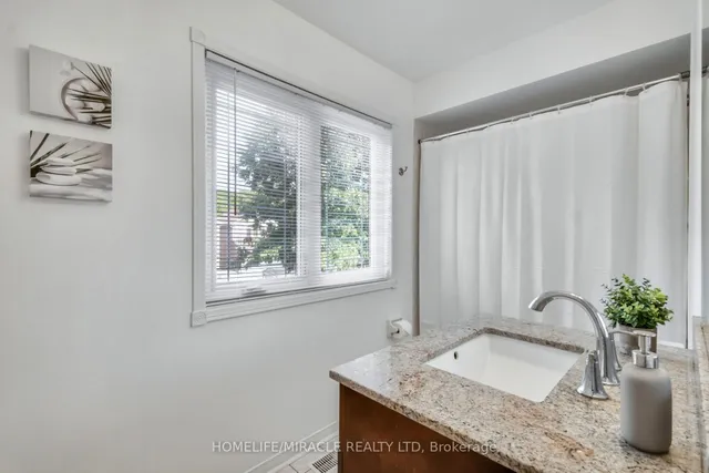 Additional image 24 of 373 Turnberry Cres