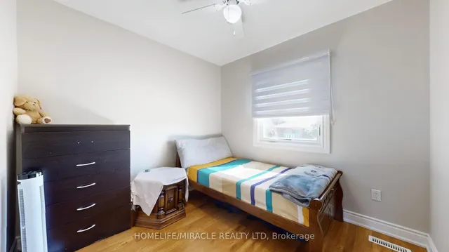 Additional image 25 of 64 Radford Dr