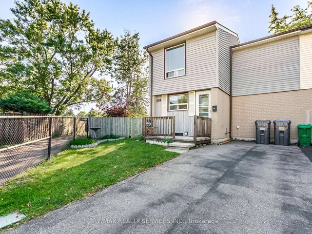 Additional image 2 of 13 Gold Pine Crt