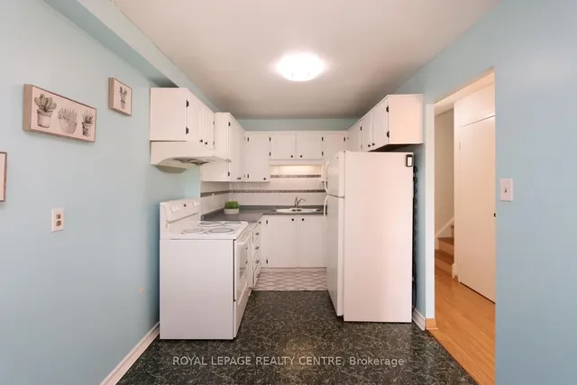 Additional image 18 of 1055 Dundas St Unit 183