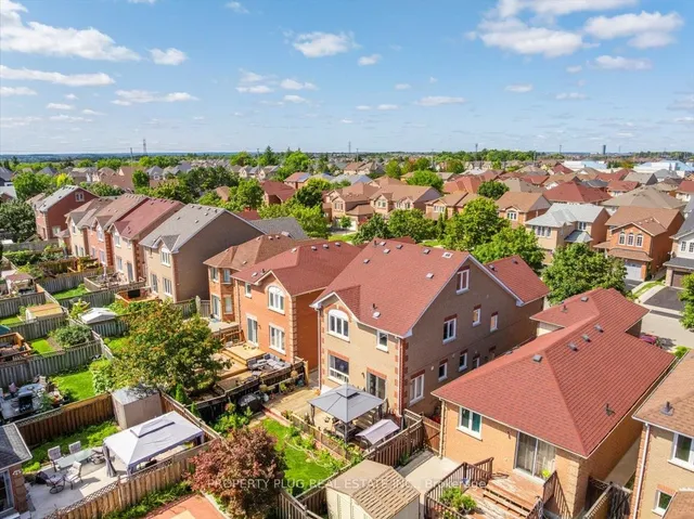 Additional image 40 of 95 Mosley Cres