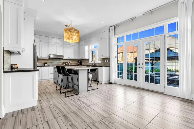 Additional image 13 of 3 Port Hope Hllw